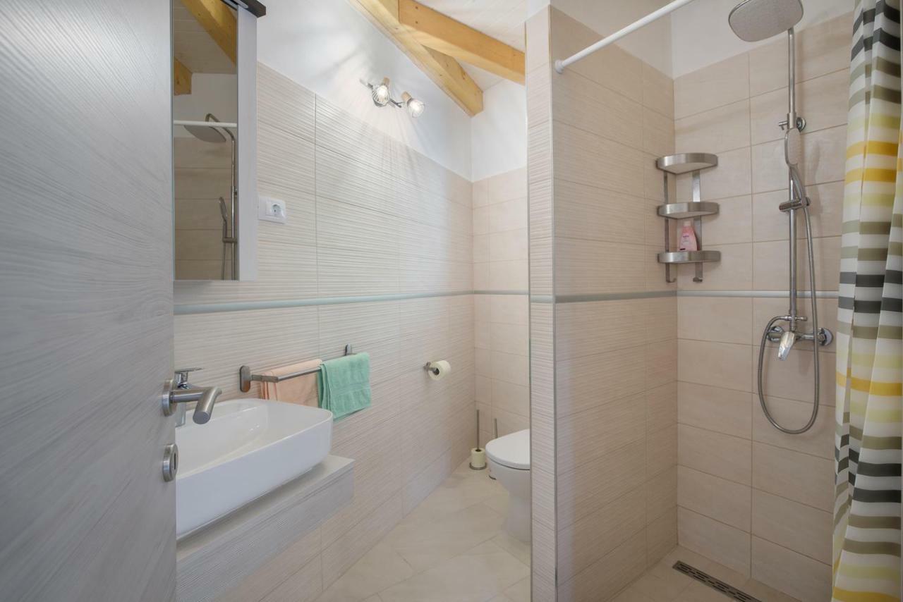 Apartments Leonardo&Mak Пула Екстериор снимка
