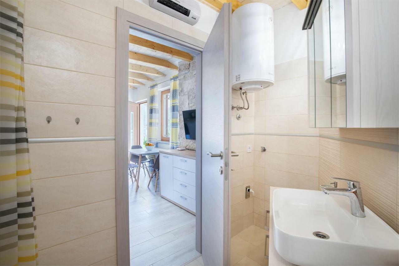 Apartments Leonardo&Mak Пула Екстериор снимка